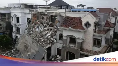 Ledakan di Grand Polonia Medan Rusak Tujuh Rumah, Enam Orang Terjebak