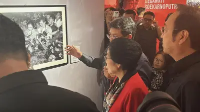 Megawati dan Prananda Buka Pameran 30 Tahun Kudatuli di TIM