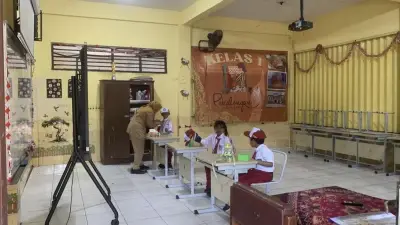 Minim Murid SD Negeri di Semarang: Demografi vs Fasilitas Jadi Sorotan