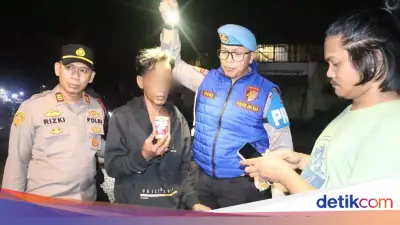 Patroli Dini Hari di Jakbar, Polisi Tangkap Pria Bawa Sabu