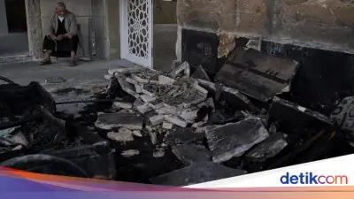 Pembakaran Dua Masjid di Tepi Barat oleh Pemukim Israel Picu Kecaman