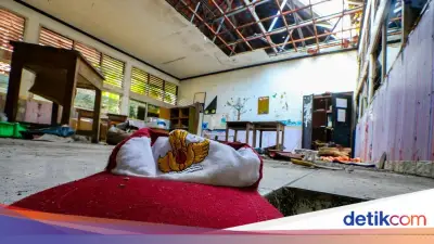 Penyebab SDN Kebayoran Lama Selatan 09 Roboh: Usia Bangunan 52 Tahun