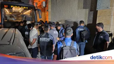 Polisi Geledah Ruko di Cipete Terkait Kasus Dugaan Korupsi