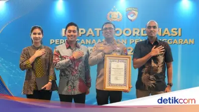 Polresta Sidoarjo Raih 3 Penghargaan Reformasi Birokrasi dan Inovasi Polri