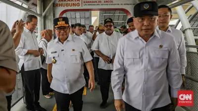 Pramono Segera Bahas Usul Tarif Langganan Transjakarta Rp200 Ribu per Bulan