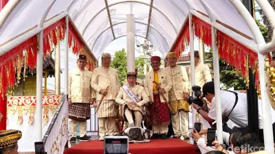PSI: Jokowi Tak Tahu Akan Injak Kepala Kerbau di Lampung, Ikuti Adat