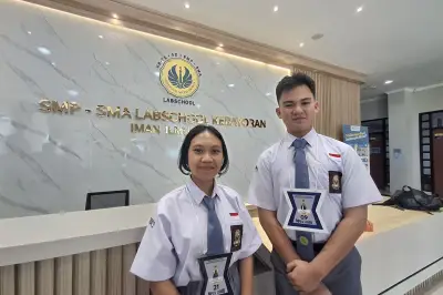 Qoyz Algebra Rela Datang dari Kepri Demi Sekolah di SMA Labschool Kebayoran