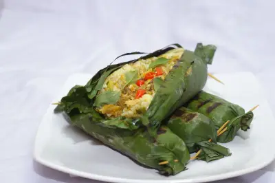 Resep Nasi Bakar Sederhana Pakai Teflon, Simple dan Harum Kemangi