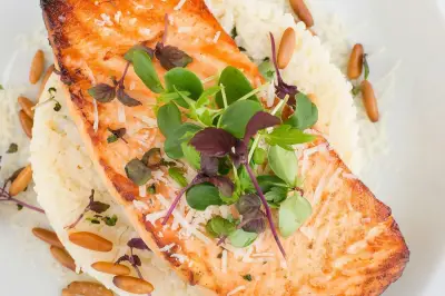Resep Salmon Panggang Saus Bawang ala Sisca Soewitomo, Lezat dan Mudah