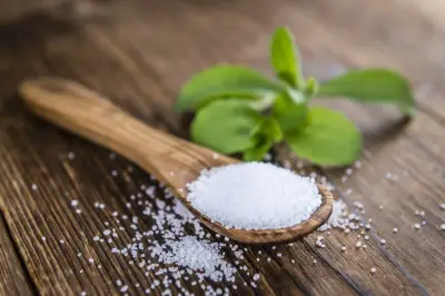 Stevia vs Gula: Mana yang Lebih Sehat? Ini Jawaban Ahli