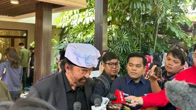 Surya Paloh Kenang Rachmat Gobel: Pekerja Keras dan Mudah Bergaul