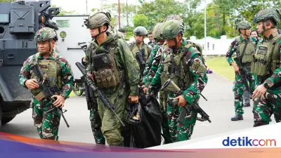 TNI Evakuasi Dua Jenazah Korban Penembakan OPM di Yahukimo