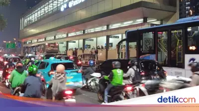 TransJ Rekayasa Rute Koridor 13 Imbas Pembongkaran JPO Tendean