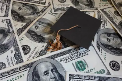 UKT Berat? Ini Strategi Meringankan Biaya Kuliah Mahasiswa Baru
