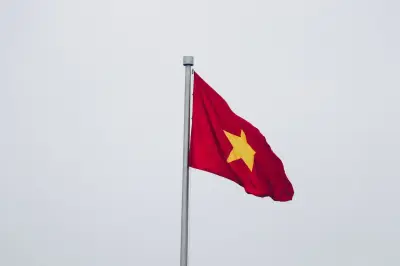 Vietnam Pangkas Masa Bebas Visa WNI Jadi 14 Hari
