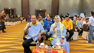 Wabup Langkat Menangis Dengar Bupati Ondim Ditangkap KPK