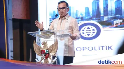Wamendagri Dorong Wali Kota Genjot PAD dan Pelayanan Publik Lewat Inovasi