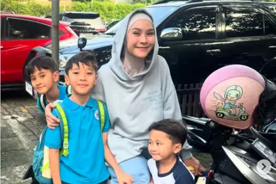 Zaskia Adya Mecca Pilih Motor Antar Anak ke Sekolah demi Hemat Waktu