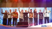 Ahmad Luthfi Raih Penghargaan Impactful Regional Leadership SBBI 2026