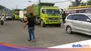Atasi Macet Truk di Cilegon, Jalan Bojonegara Akan Dilebarkan