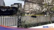 Ayah Nekat Terobos Api Selamatkan Anak di Kebakaran Pulo Gadung, Warga Tahan