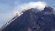 BPPTKG Tegaskan Larangan Pendakian Merapi, Ancaman Erupsi Eksplosif Masih Tinggi
