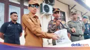 Bupati Aceh Barat Bantah Satpol PP Rampas Uang Pengemis Tunanetra