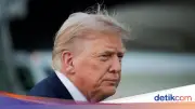 Donald Trump Ancam Kembali Serang Iran Jika Negosiasi Damai Gagal