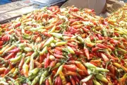 Harga Pangan 6 Juli 2026: Bawang Putih dan Minyak Goreng Naik
