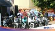 HUT Bhayangkara ke-80, Kapolres Jaksel Kembalikan Motor Curian ke Pemilik