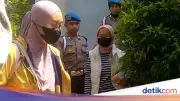 Istri Bupati Pemalang Dibawa KPK ke Jakarta Usai OTT