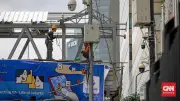 JPO Tendean Nyaris Roboh Ditabrak Truk Crane, Lalin Macet
