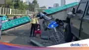 Kecelakaan Mobil Dinas TNI di Depan DPR, Tiang Roboh dan Lalin Macet