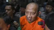 KPK Sita 55 Kg Platinum Senilai Rp40 M dari Mobil Bupati Langkat