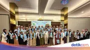 Le Minerale Lepas 35 Calon Jemaah Umrah ke Tanah Suci