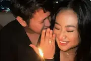 Maria Simorangkir Resmi Dilamar Kekasih Mike Panjaitan