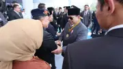 Mendagri Tito Karnavian Hadiri Upacara Hari Bhayangkara ke-80 di Cikeas