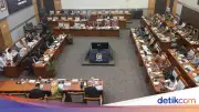 Menhaj Lapor Butuh Rp 4 Triliun untuk Uang Muka Tenda Haji di Saudi