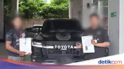 Mobil Land Cruiser Suap Bupati Kuansing Tiba di Rupbasan KPK