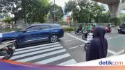 Pelican Crossing Sementara Gantikan JPO Tendean yang Rusak