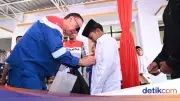 Pertamina Salurkan 200 Paket Bantuan Pendidikan di Banyuwangi