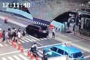 Polda Metro Jaya Ungkap Pemilik Alphard yang Dipakai Anggota Polisi Cekcok dengan Satpam