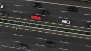 Polda Metro Peringatkan Bahaya Lane Hogger di Jalan Tol