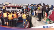 Polisi Perkuat Pengamanan Wisatawan di Dermaga Kali Adem Menuju Kepulauan Seribu