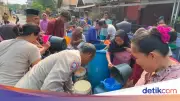 Polres Serang Salurkan 13.000 Liter Air Bersih ke Kampung Sambiayunan