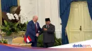 Prabowo Kaget Saat Presiden Belarus Beri Pulpen Emas di Istana Merdeka