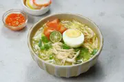 Resep Soto Ayam Kuah Bening: Gurih, Segar, dan Hangatkan Tubuh