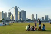 Singapura Puncaki Usia Harapan Hidup Tertinggi di ASEAN 2026