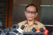 Video Mahfud MD Soal Dana Bantuan Pensiun 2026 Hasil Manipulasi AI