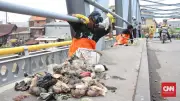 Walhi: Popok Sekali Pakai Dominasi Sampah di Pantai Sidem Tulungagung